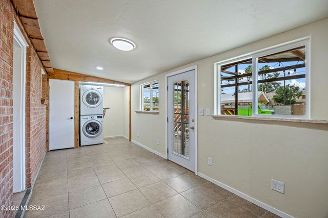 806 E Joan Place, Tucson, AZ 85719