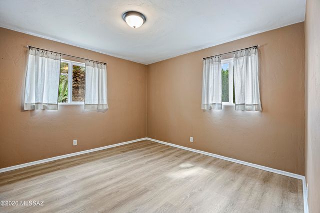 806 E Joan Place, Tucson, AZ 85719