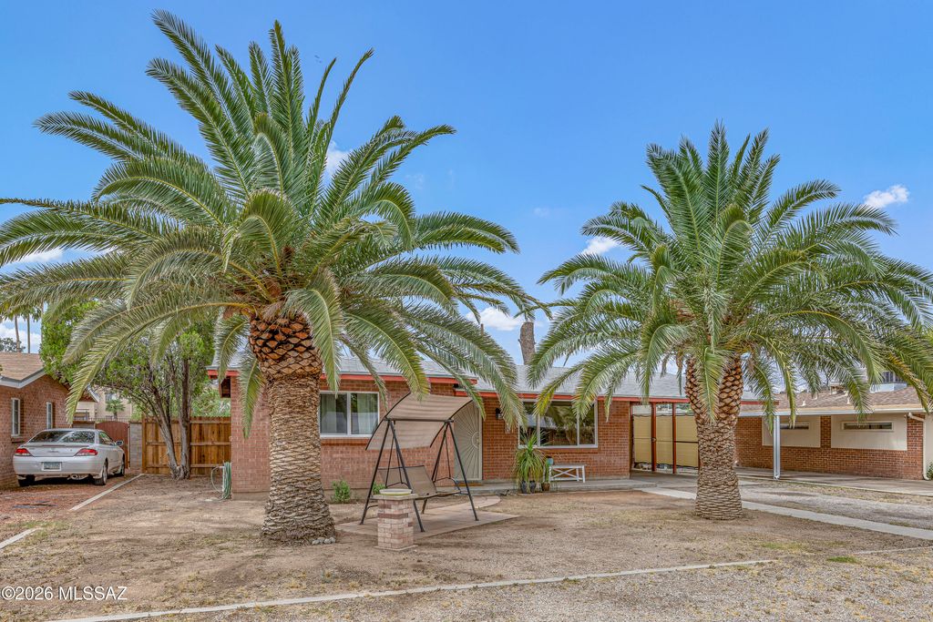 806 E Joan Place, Tucson, AZ 85719