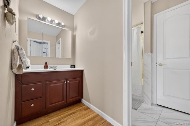 9 Maple Avenue, Bloomingburg, NY 12721