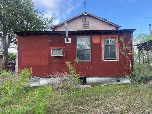 898 American Boulevard, New Braunfels, TX 78130