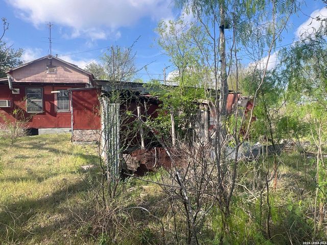 898 American Boulevard, New Braunfels, TX 78130