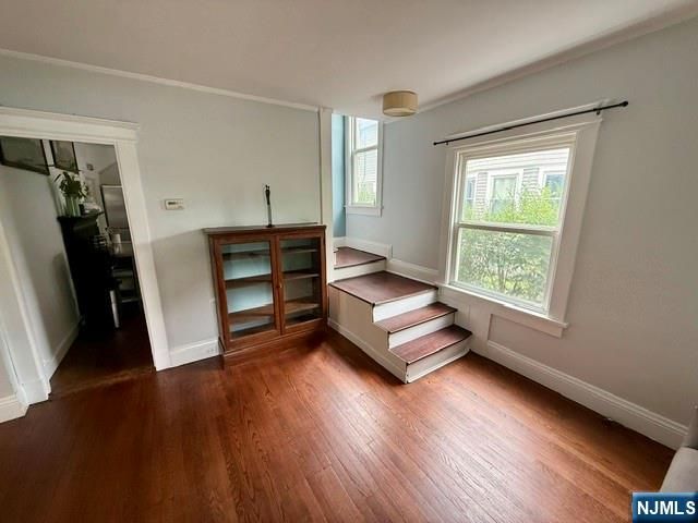 17 Oxford Street, Montclair, NJ 07042