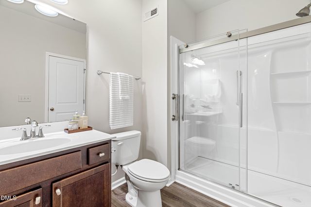 542 Grand Central Station, Apex, NC 27502