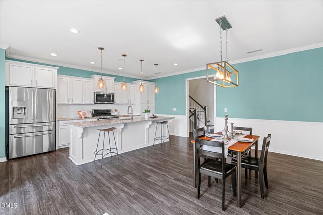 542 Grand Central Station, Apex, NC 27502