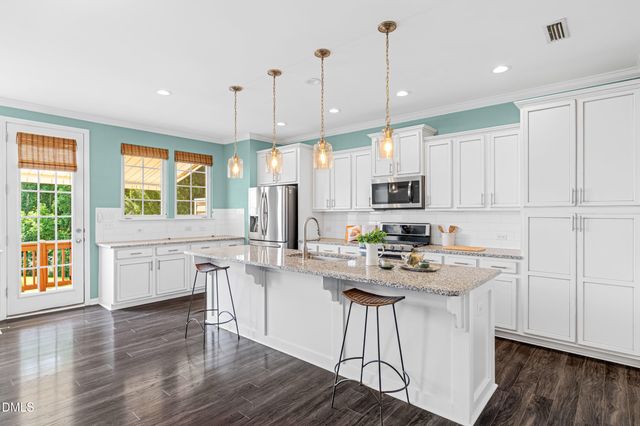 542 Grand Central Station, Apex, NC 27502