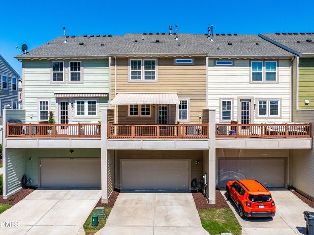 542 Grand Central Station, Apex, NC 27502