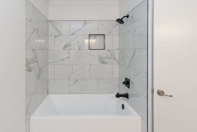 33 Eastwood Dr, Fayetteville, TN 37334