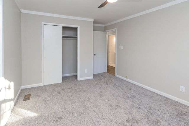 33 Eastwood Dr, Fayetteville, TN 37334