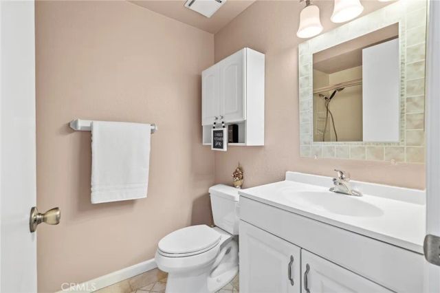 8391 Mapledale Lane, Huntington Beach, CA 92646