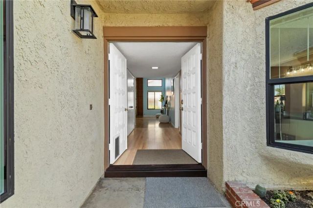 8391 Mapledale Lane, Huntington Beach, CA 92646