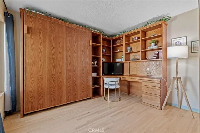 8391 Mapledale Lane, Huntington Beach, CA 92646