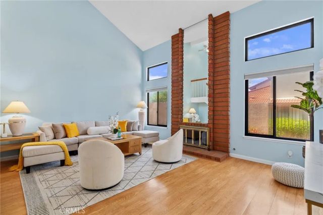 8391 Mapledale Lane, Huntington Beach, CA 92646