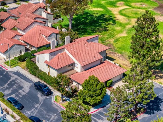 8391 Mapledale Lane, Huntington Beach, CA 92646