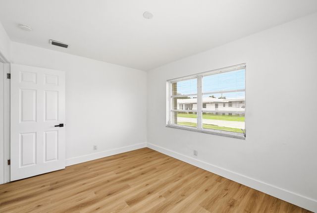 8410 NW 59th Place, Tamarac, FL 33321