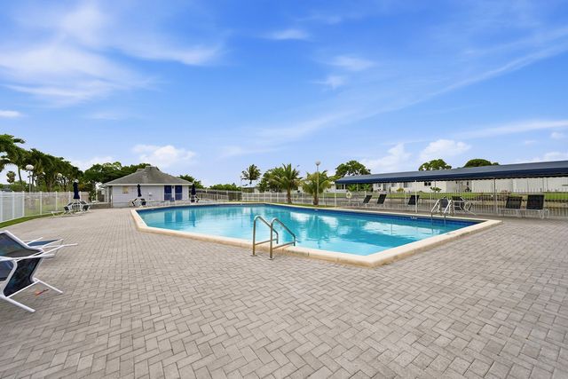 8410 NW 59th Place, Tamarac, FL 33321