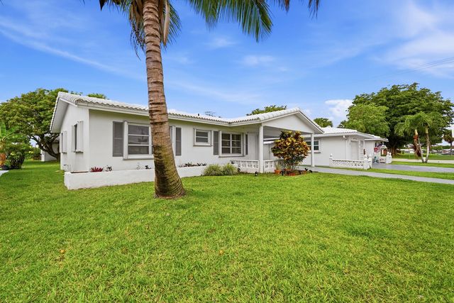 8410 NW 59th Place, Tamarac, FL 33321