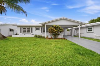 8410 NW 59th Place, Tamarac, FL 33321