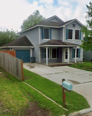 1127 Christmas Point Drive, Bacliff, TX 77518