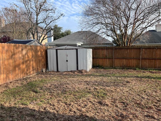 1127 Christmas Point Drive, Bacliff, TX 77518