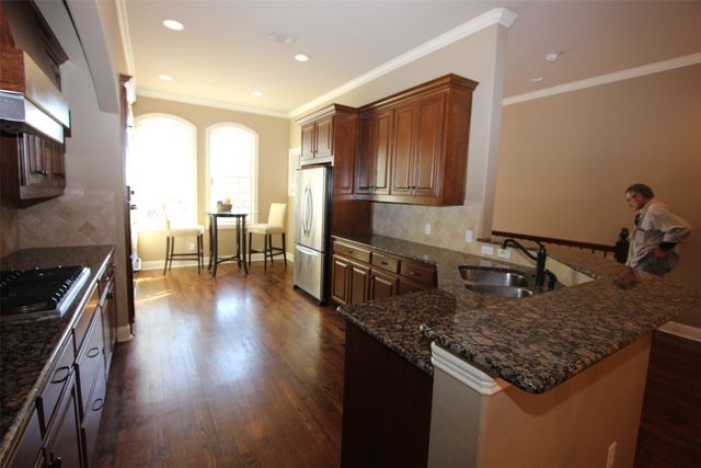 4043 Throckmorton Street, Dallas, TX 75219