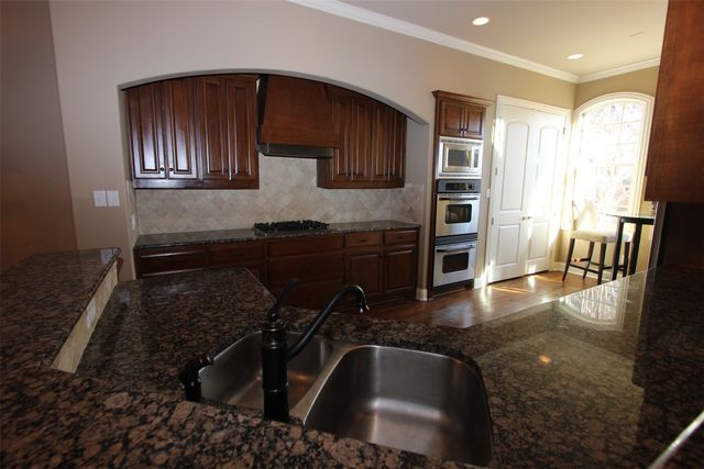 4043 Throckmorton Street, Dallas, TX 75219