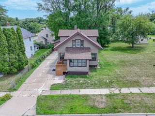 1608 Chestnut Street, Rockford, IL 61102