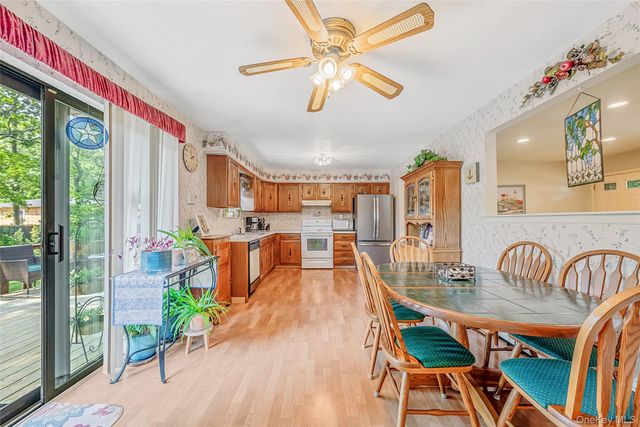 32 Rutland Road, Mastic, NY 11950