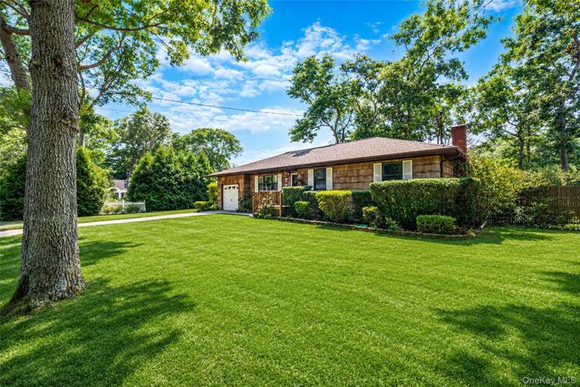 32 Rutland Road, Mastic, NY 11950