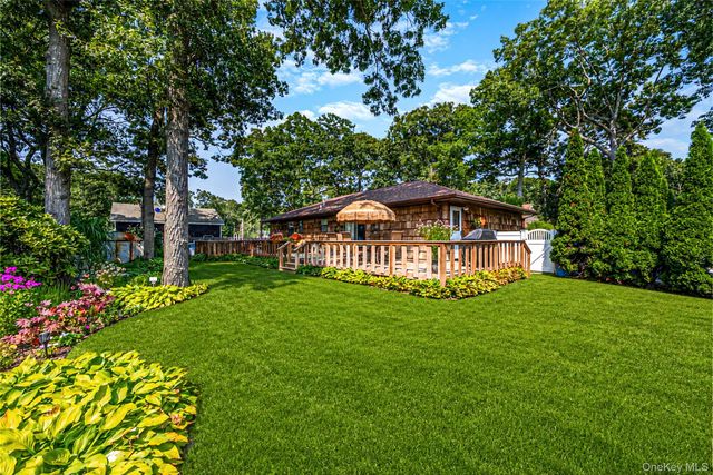 32 Rutland Road, Mastic, NY 11950