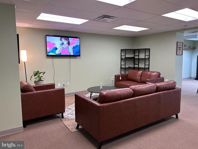 239-41 N BROAD ST, Philadelphia, PA 19107