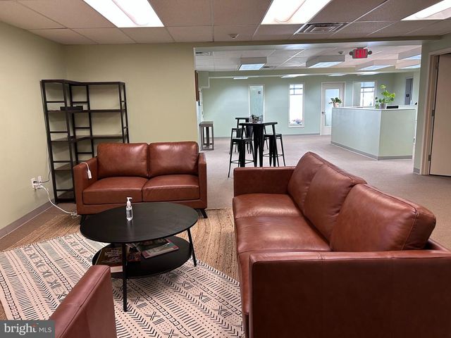 239-41 N BROAD ST, Philadelphia, PA 19107