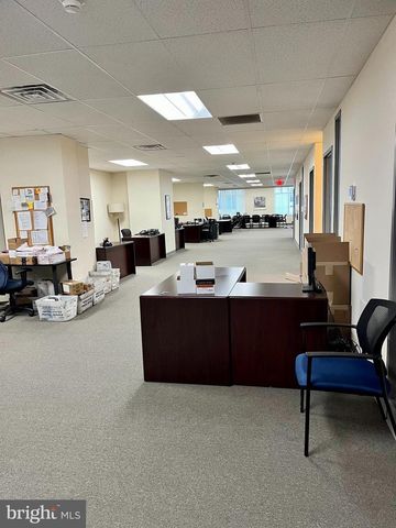 239-41 N BROAD ST, Philadelphia, PA 19107