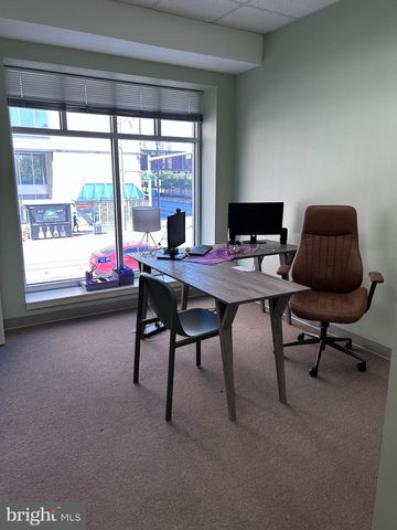 239-41 N BROAD ST, Philadelphia, PA 19107