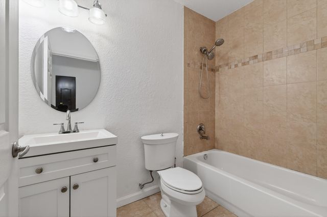 1650 Presidential Way 210, West Palm Beach, FL 33401