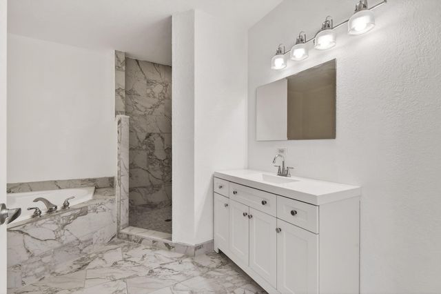 1650 Presidential Way 210, West Palm Beach, FL 33401