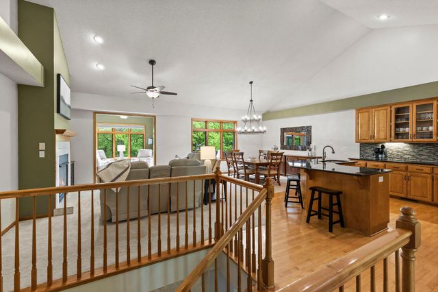 112021 Hidden Creek Place, Chaska, MN 55318