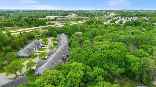 112021 Hidden Creek Place, Chaska, MN 55318