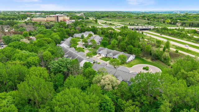 112021 Hidden Creek Place, Chaska, MN 55318