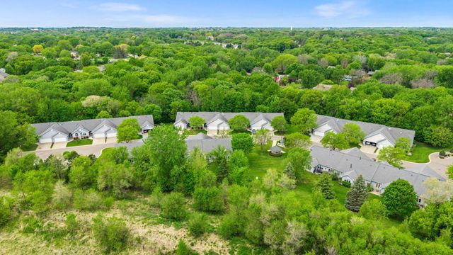 112021 Hidden Creek Place, Chaska, MN 55318