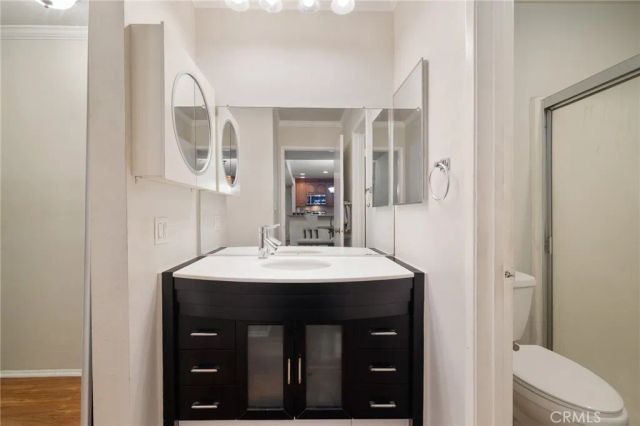 5257 Radford Avenue 212, Valley Village, CA 91607