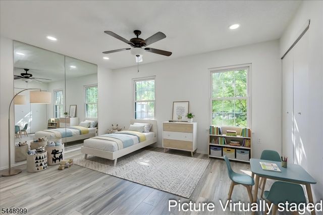 5 Pear Tree Ln, Franklin Twp., NJ 08823