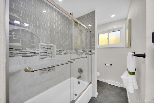 115 Hemlock Way, Broomfield, CO 80020