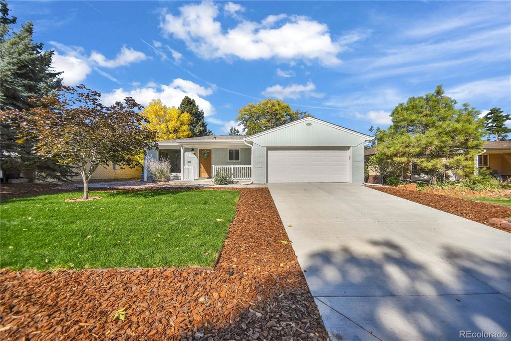 115 Hemlock Way, Broomfield, CO 80020