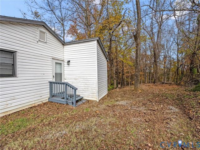 504 Longwood Ave, Farmville, VA 23901