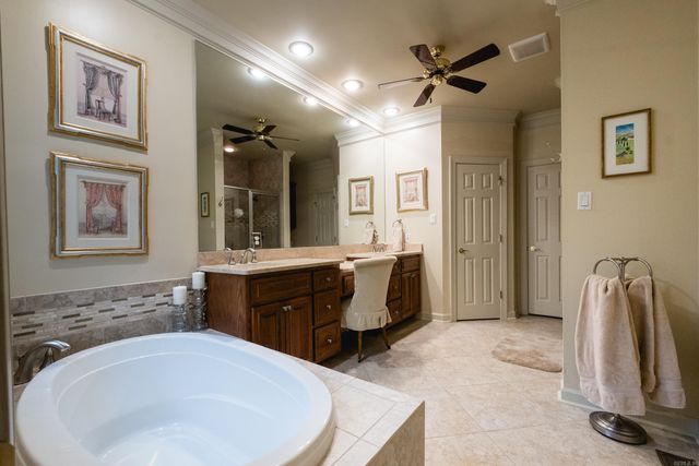 5 Lakewood Drive, North Little Rock, AR 72116