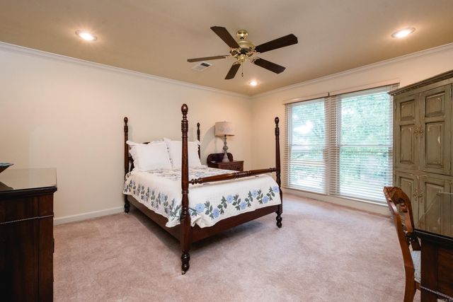5 Lakewood Drive, North Little Rock, AR 72116