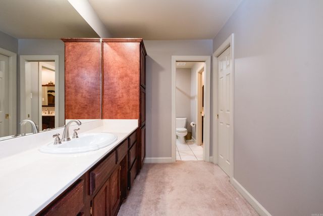 5 Lakewood Drive, North Little Rock, AR 72116