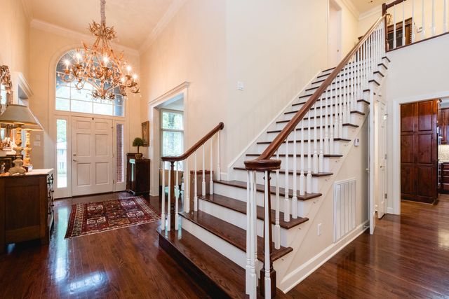 5 Lakewood Drive, North Little Rock, AR 72116