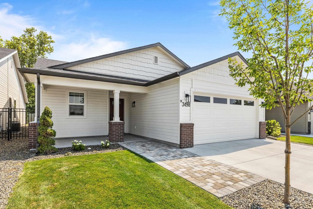 3498 NW 14th Ave, Meridian, ID 83646 photo 2